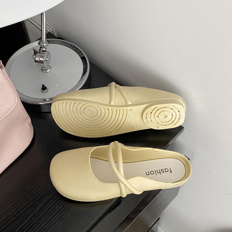 2024 Factory Direct Delivery of New Daily Casual Home Outwear Lightweight Women's Half Cool Slippers PVC Pointed Slippers
