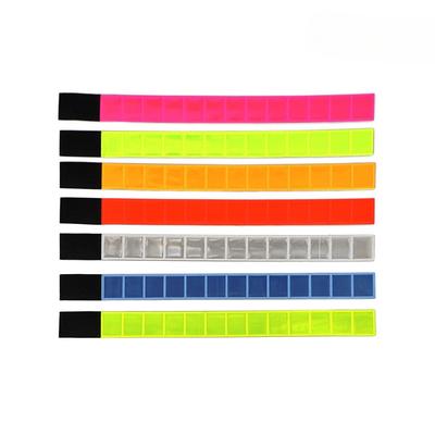 Reflektierendes Armband Knöchelband Ohne Nähen Klettverschluss Verstellbar Zuschneidbar Reflektierendes Band Weiches Patch für Sicherheit im Freien