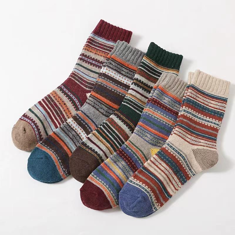 5 Pairs Women's Striped Pattern Thermal Thick Crew Socks