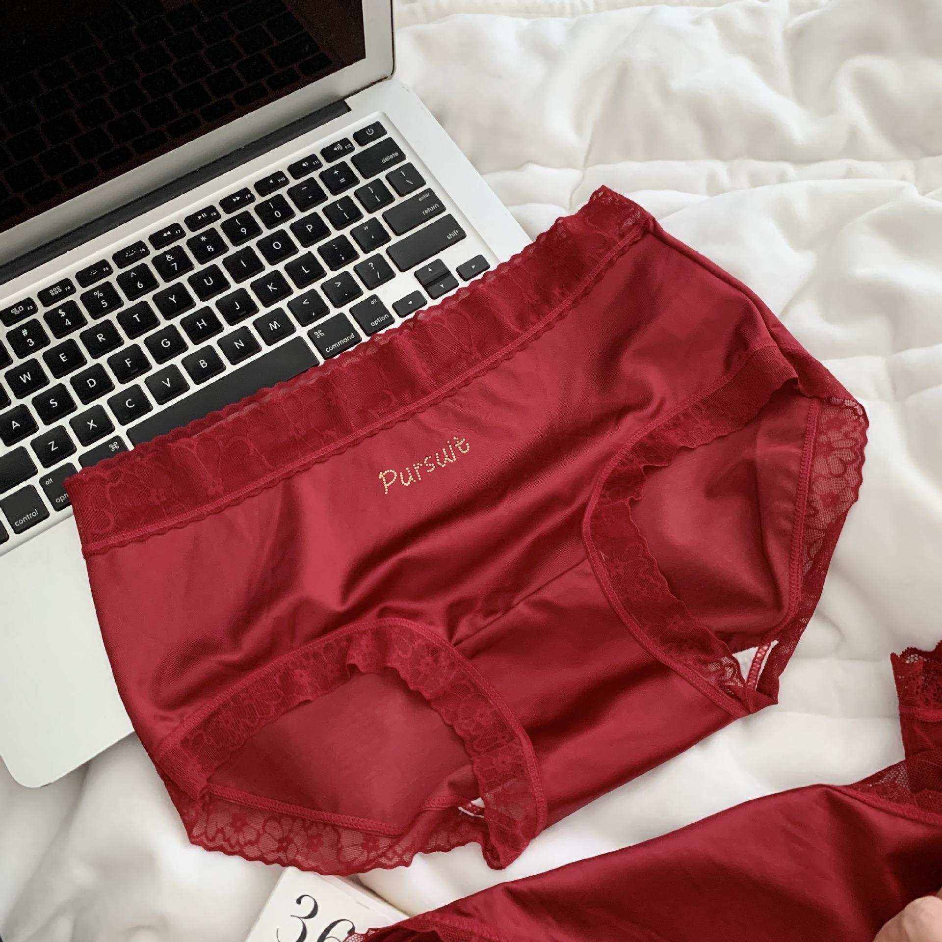 

Леді Весна та Осінь Весілля Сексуальне Мереживо Червоне 10A Антибактеріальна Подовжена Ластовиця Талія Нижня Білизна XL