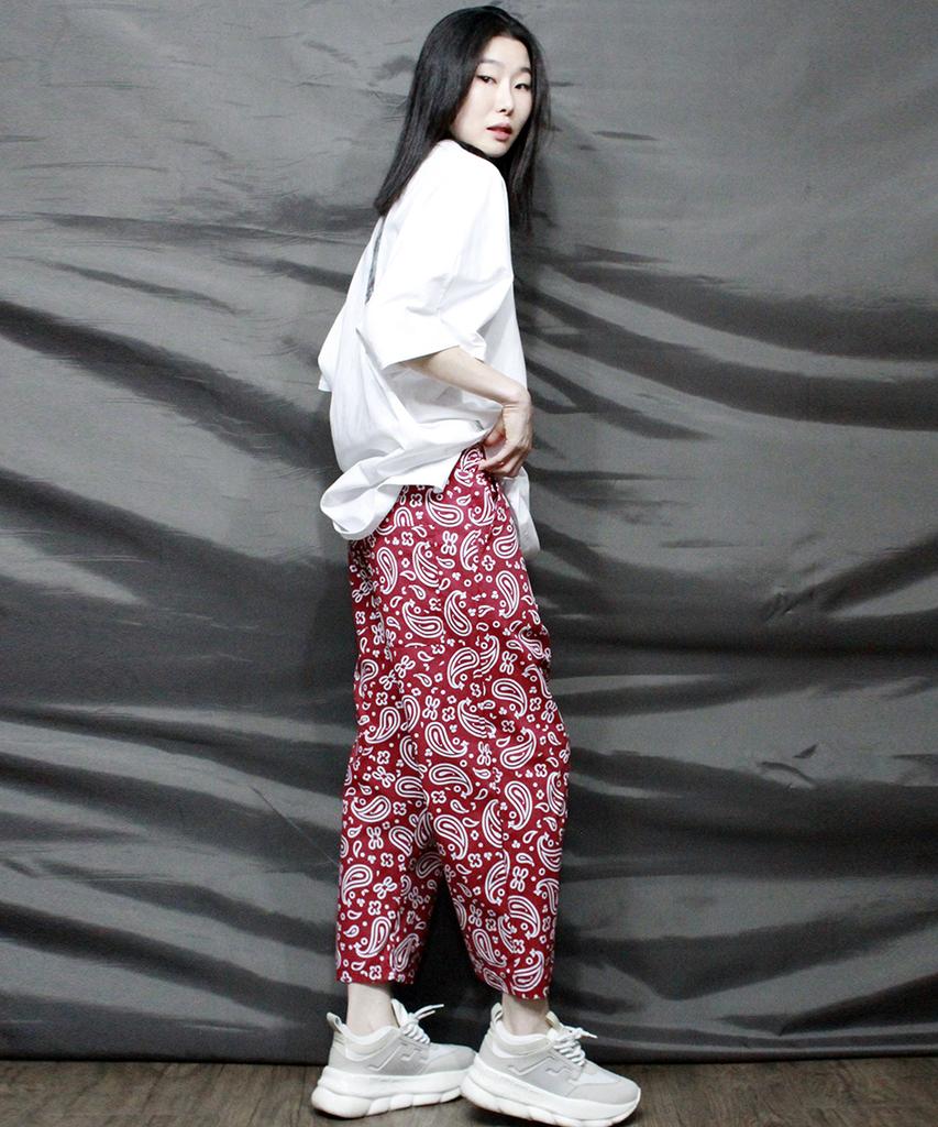 Deumakeu Circle Paisley Straight Baggy Fit Pants Burgundy