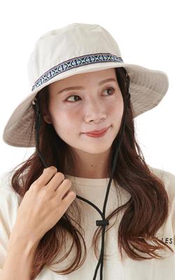 Kapelusz zewnętrzny Valeria z regulowanym paskiem podbródkowym Tyrolski Safari Rozmiar standardowy Efekt wyszczuplający Wodoodporny Pasek, Rozmiar, Kapelusz, Unisex, 58cm, (Złamana biel)