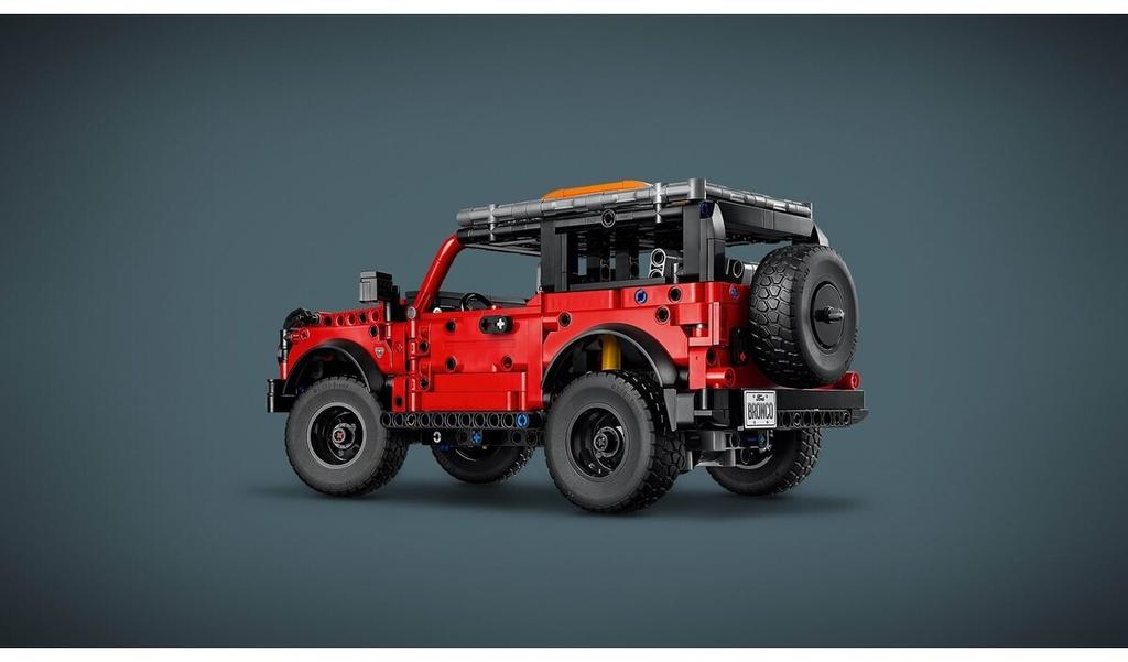 LEGO конструктор Technic – Ford Bronco Offroader (42213)