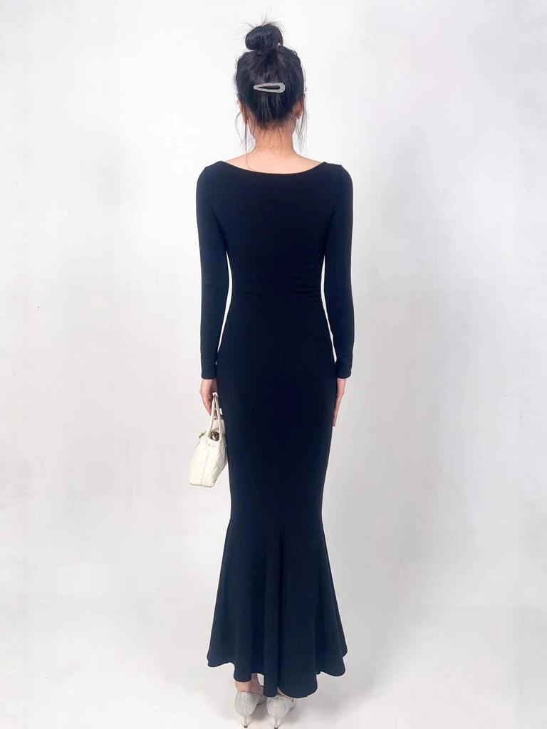 Elegant Black German Velvet Fishtail Evening Dress, Warm & Versatile, Wide Collar, Slim Fit High-End Design