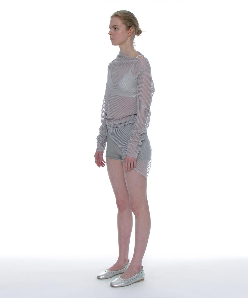 PARTIMENTO WOMEN Sheer Asymmetrical Knit Crew Neck_Light Gray