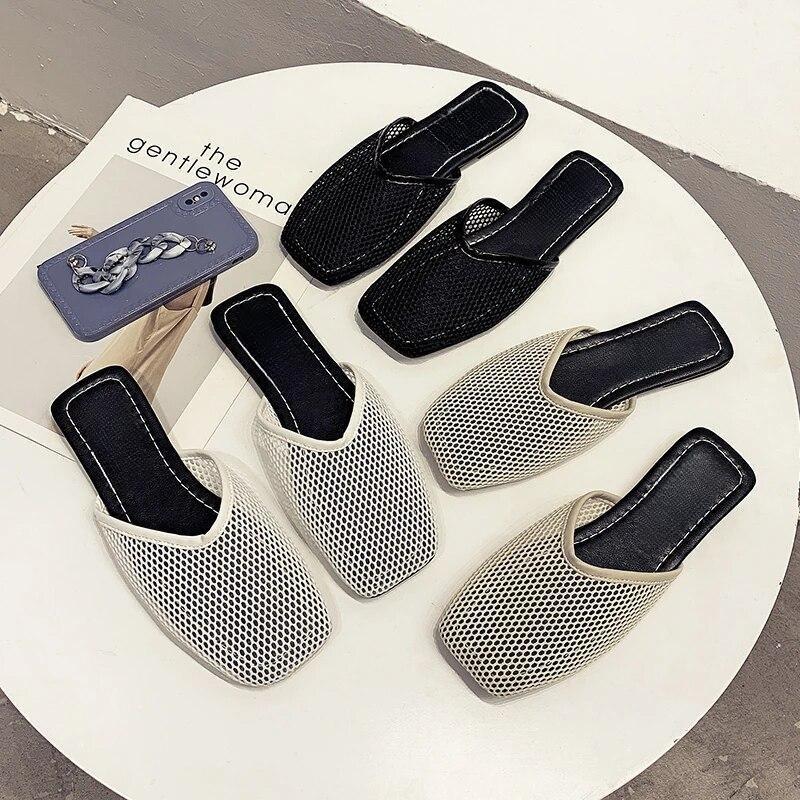 Order A Size Up,Leto Ženy Papuče Sexy Mesh Mules Vnútorné Domácnosť Snímky Štvorcová špička Dámske ploché topánky Outdoor Dreváky Plážové sandále Žabky 43