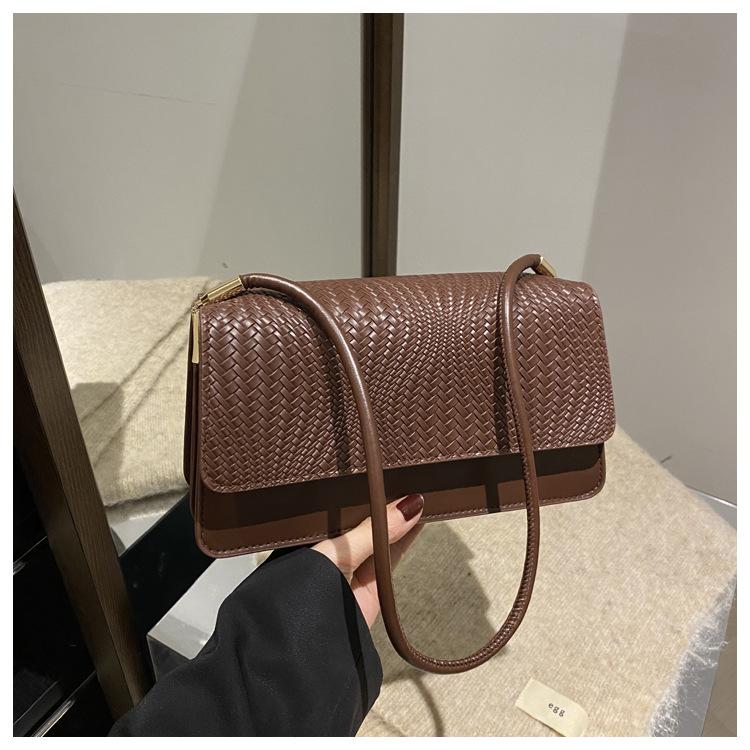 Casual Women's Solid Color Simple Texture New Model This Year's Large Capacity Popular Underarm Single Shoulder Small Square Bag for Women