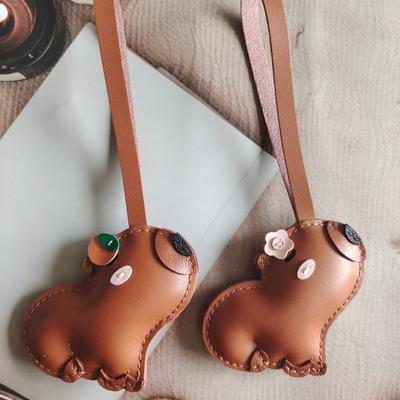 Capybara Trendige Schaukel-Schlüsselanhänger Cartoon-Tier-Anhänger Schlüsselring-Anhänger Rindsleder Taschendekoration Zubehör Handtasche