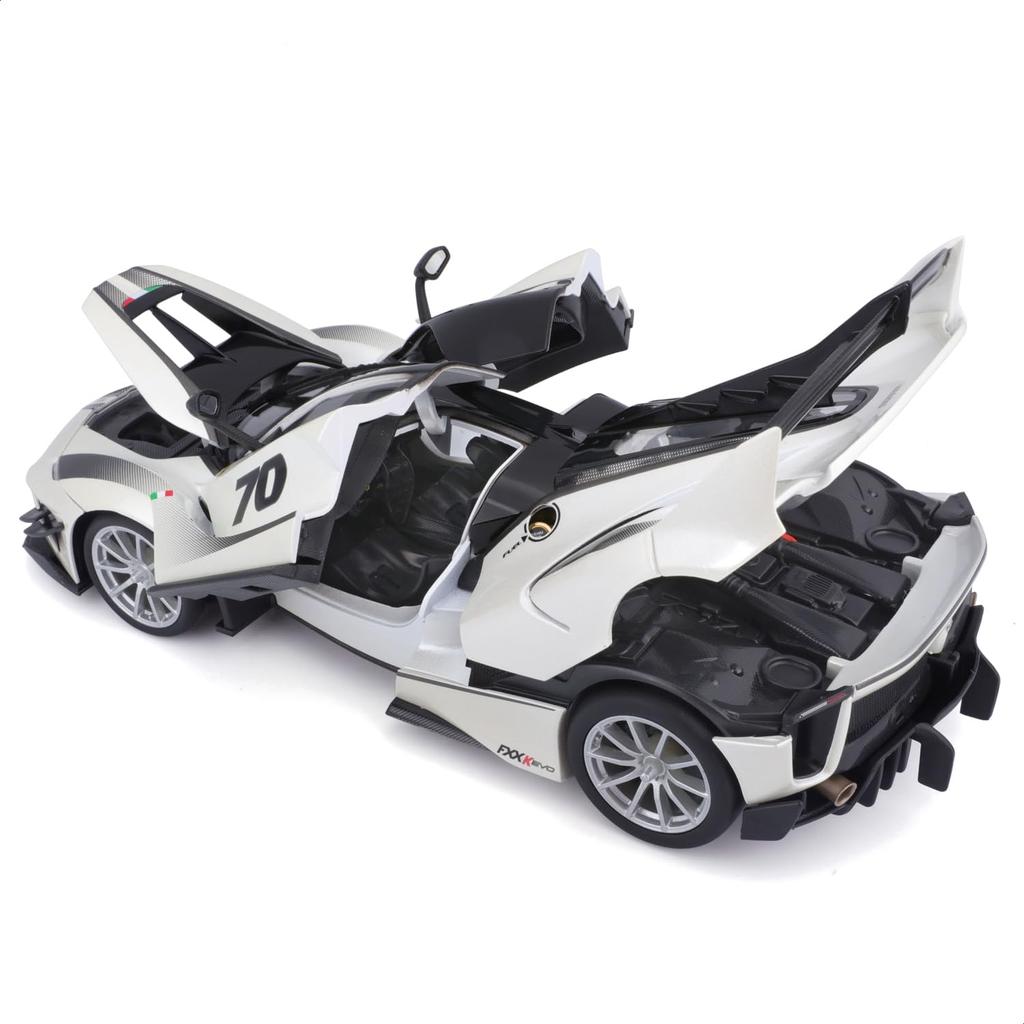 Bburago 1/18 Scale Ferrari FXX K EVO White / Diecast Model Car, Finished Model, 18-16012 (#70)