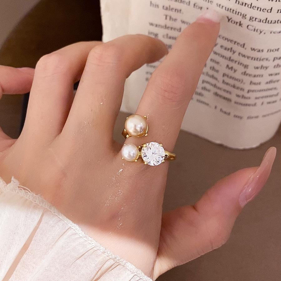 Luxury French Retro Pearl Diamond Zirconium Open Ring - Elegant High-End Index Finger Jewelry for Women