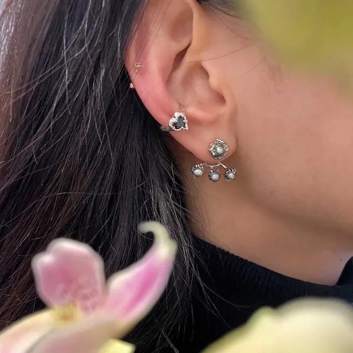 [ Persy ] HEART IN SILVER EAR CUFF