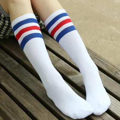 Japanische Sexy Schwarz Weiß Gestreifte Lange Socken Niedliche Jk Damen Kniestrümpfe Damen Mädchen Sportsocken Drei Streifen Mittelhohe Socken