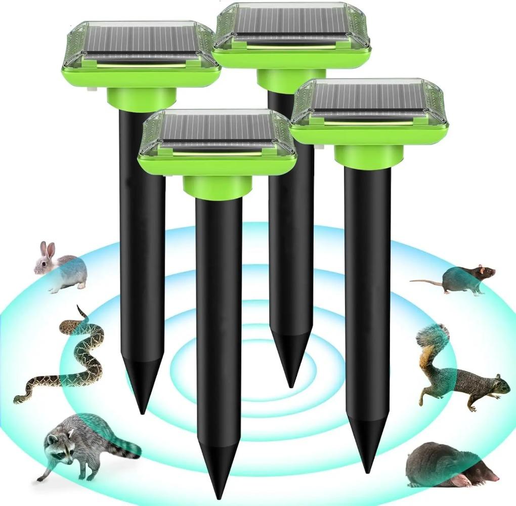 Solar Powered Outdoor IP66 Waterproof Rodent And Snake Repeller for Garden Vegetable Patch Lawn Courtyard