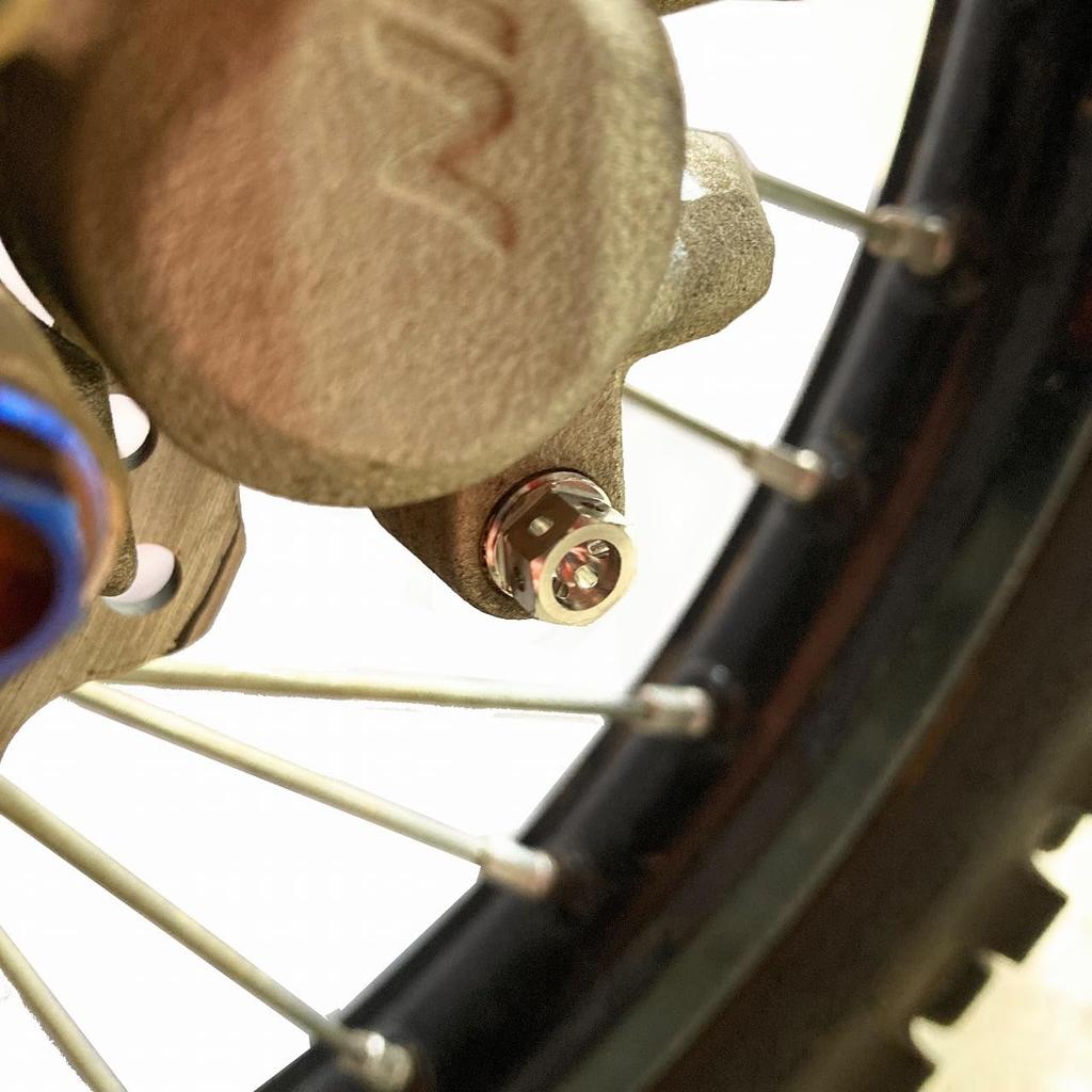 64 Titanium Brake Pad Pins Nissin (59mm)