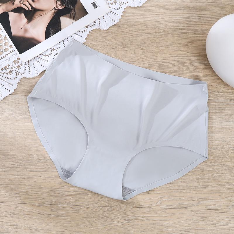 Women's Seamless Ice Silk Mid-Waist Breathable Panties - Sexy One-Piece Triangle Design