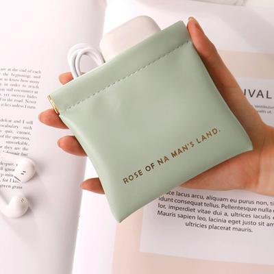 Herramientas y accesorios – Estuches y neceseres para cosméticos