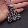 Naszyjnik Młot Thora ze Stali Nierdzewnej - Wikingowski Amulet Mjolnir z Runą Kozła i Zawieszką z Głową Barana dla Męskiej Biżuterii Norse Prezentów