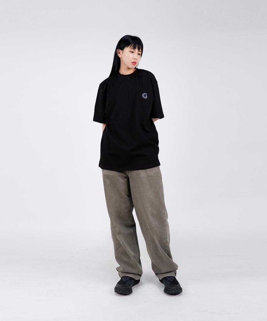 Gupeuopeuseutyudio Gofs Main Logo T-Shirt Black (Gray)