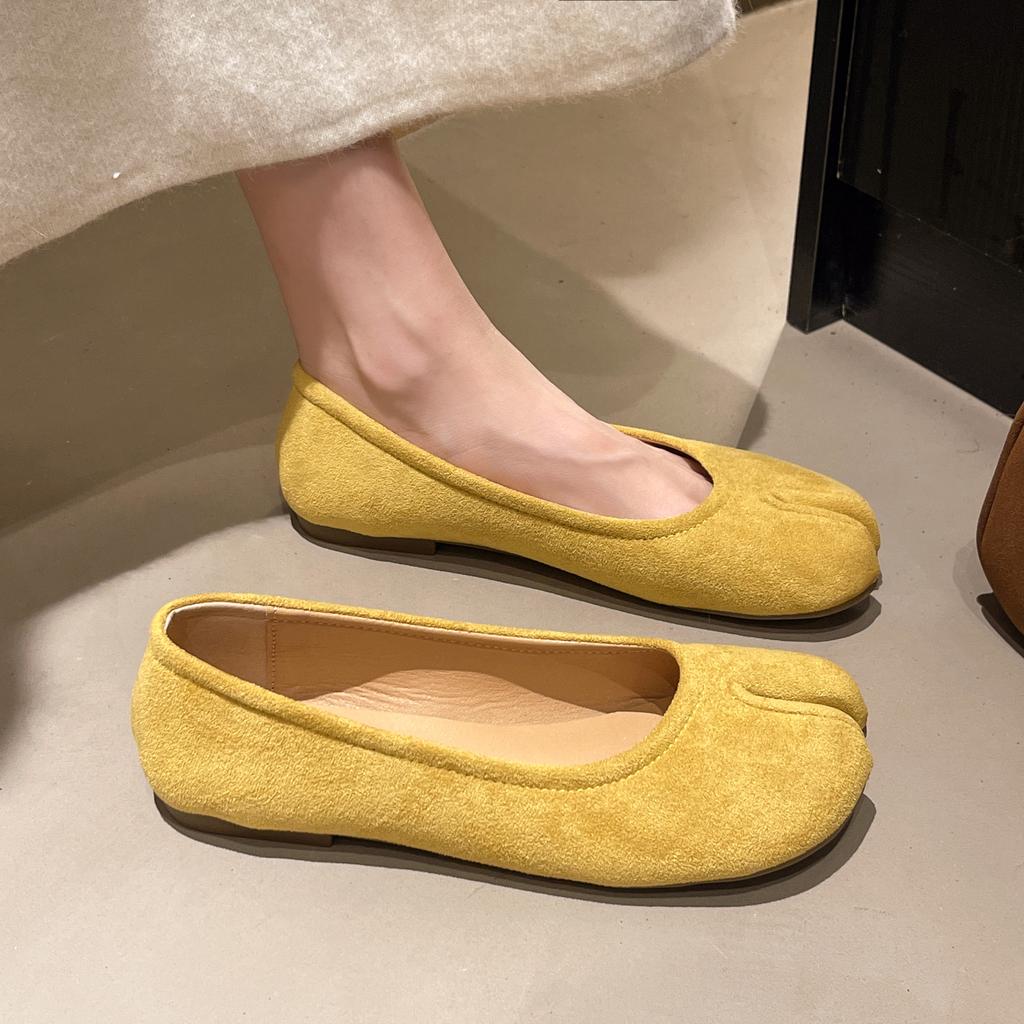 Spring Summer Women's Tabi Shoes Pig Toe Slippers Lazy Person Horse Hoof Shoes Rubber Upper Plain Shoes Women Mary Jane