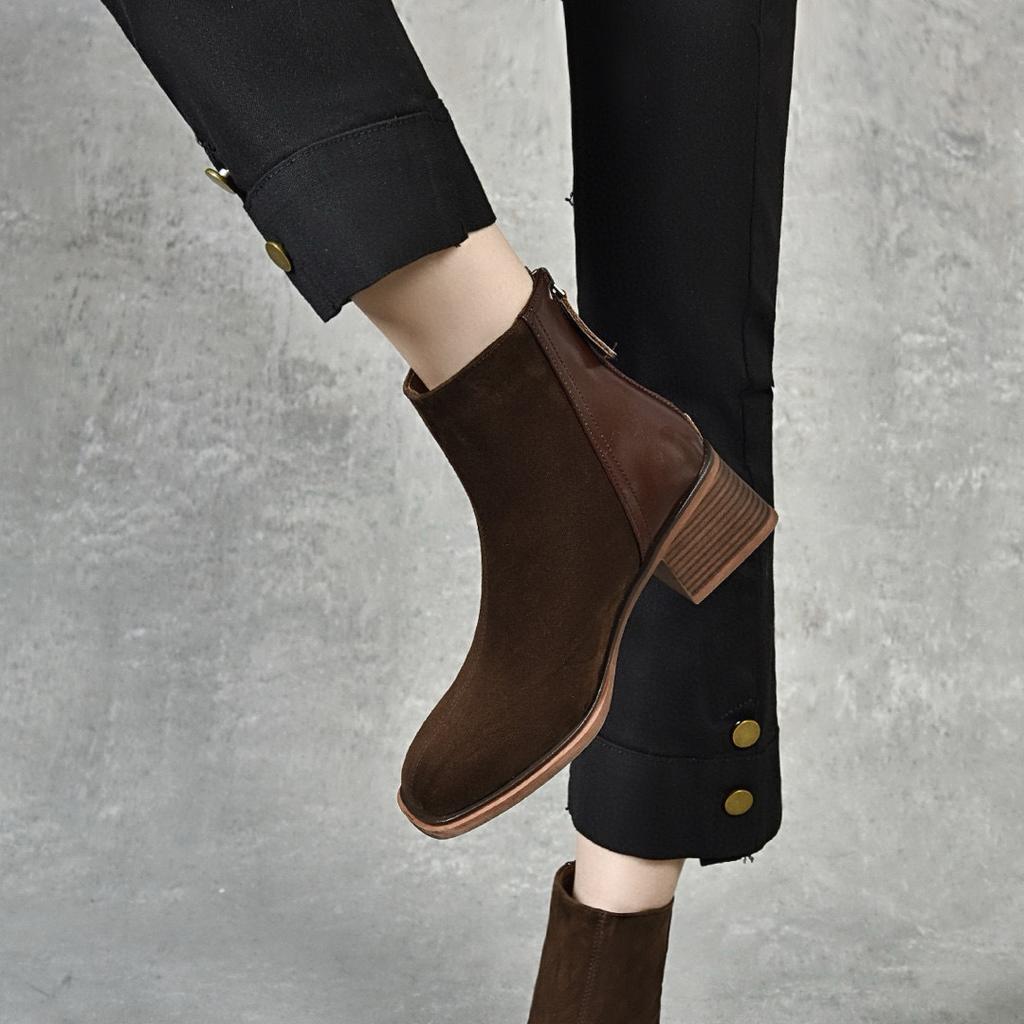 Square Head Chelsea Boots Women's Boots 2025 First Layer Sheepskin French Temperament Fashion Boots Thick Heel Rear Zipper Leather Boots Short Boots