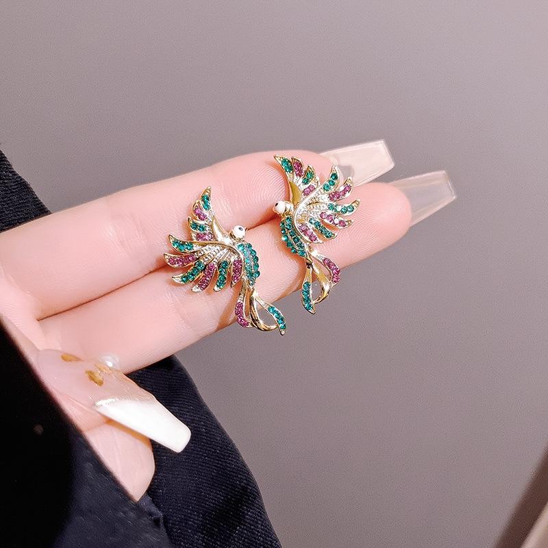 

Милые серьги с изображением колибри для женщин, студенческие серьги для подарка на день рождения дочери