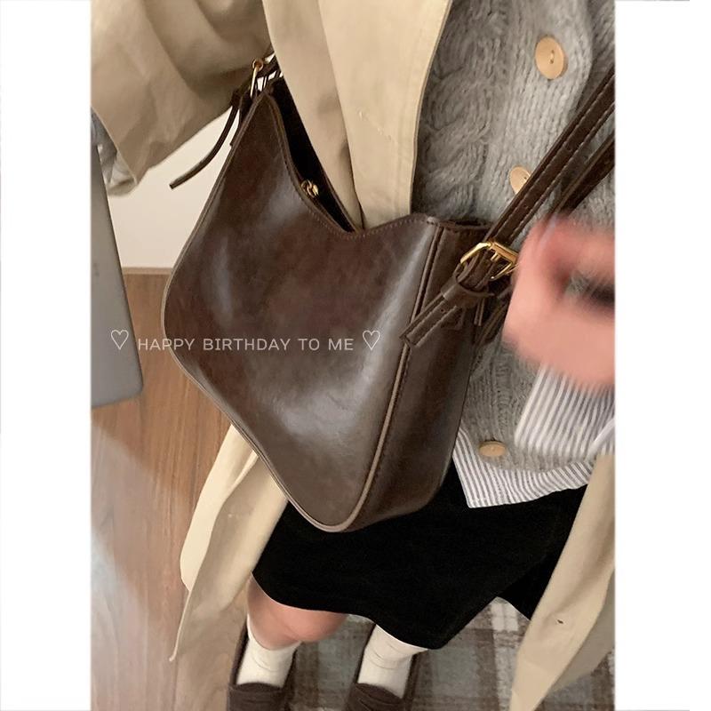 Wholesale Underarm Bag Women's 2025 New Retro Fashion Bucket Bag Versatile Commuter Messenger Bag Women's Shoulder Bag