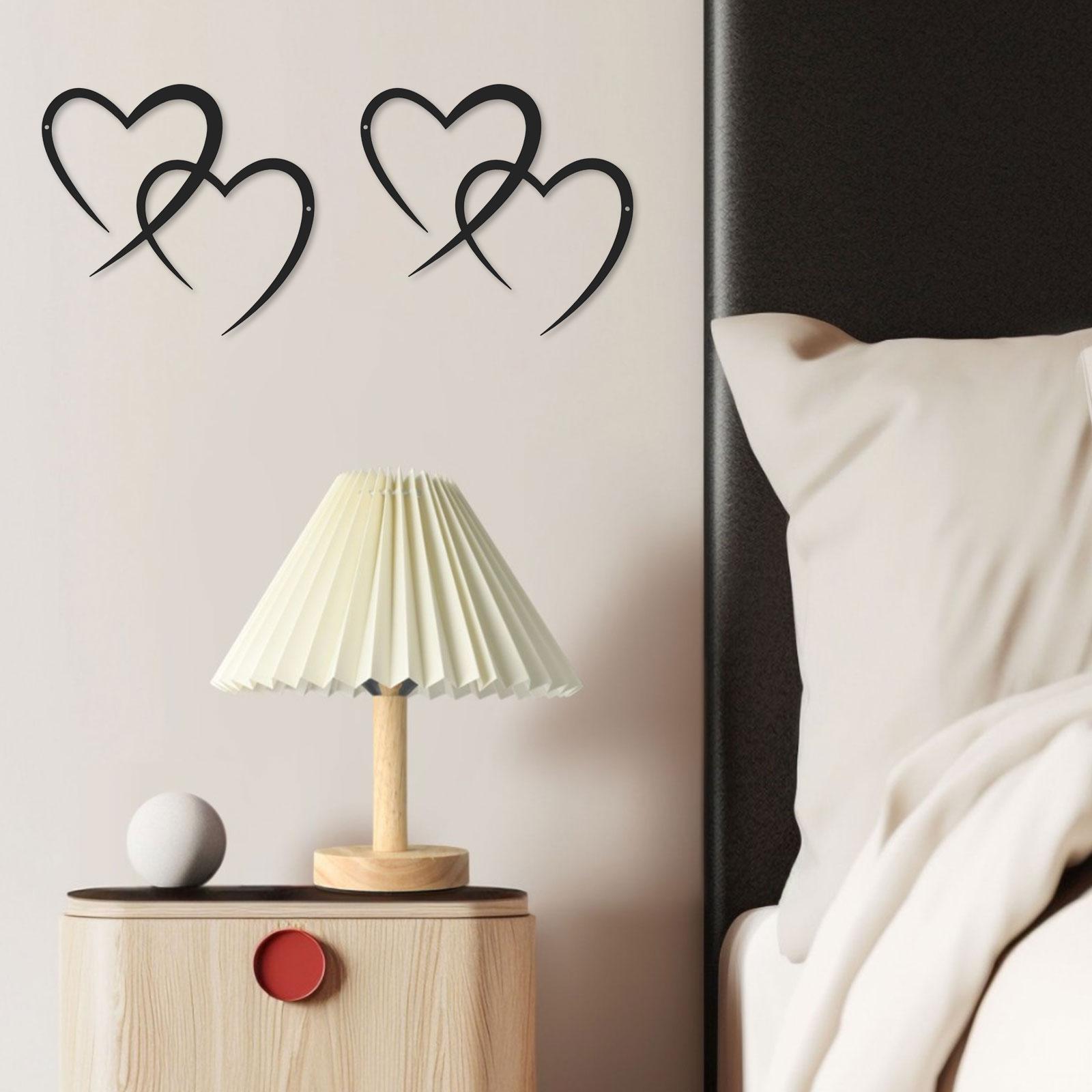 

Heart shaped wall art decoration 2pcs Metal heart-shaped wall decoration Equipped with screws for easy installation чёрный