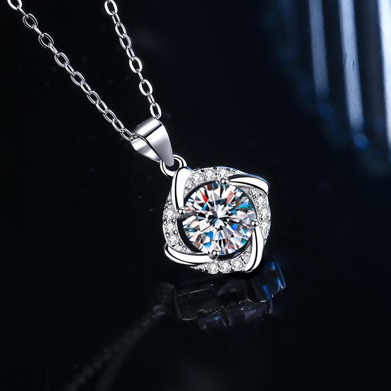 S925 Sterling Silver Moissanite Necklace for Women Rotating Windmill Pendant 1 Carat D Color Fashion Collarbone Chain Gift