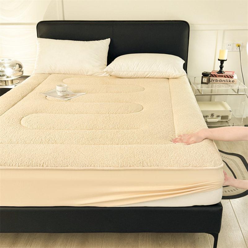 New lamb fleece mattress single piece winter milk fleece mattress cover thickened coral fleece mattress cover student dormitory