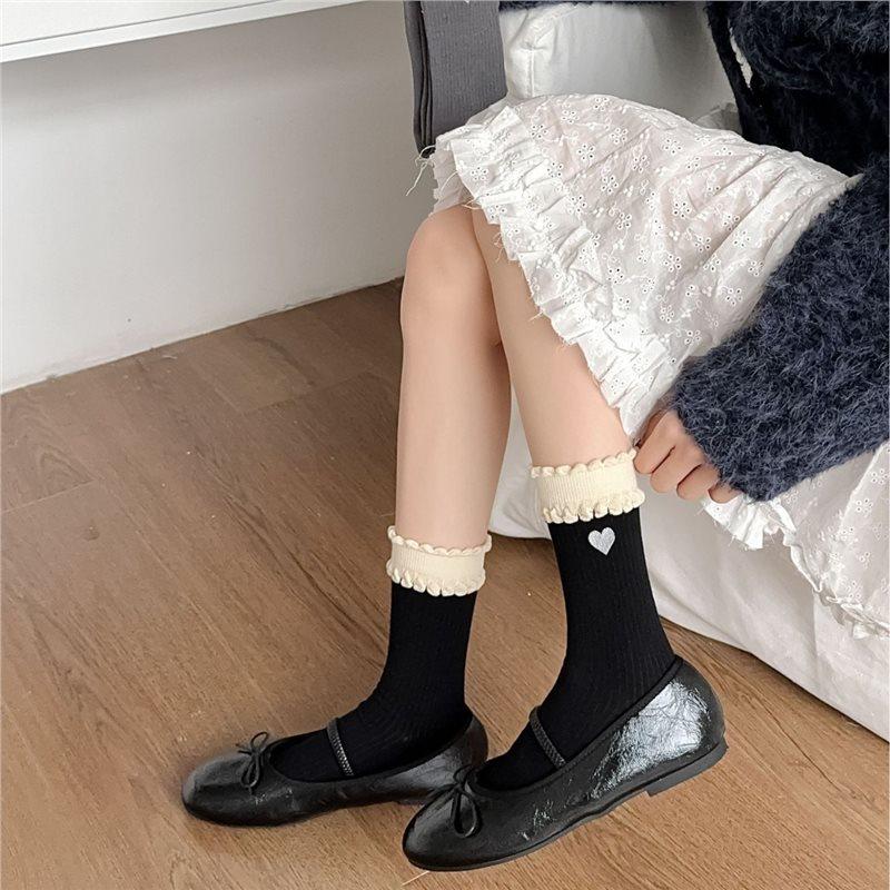 Female Summer Thin Ballet Style Love Embroidery Cylinder Stack Socks