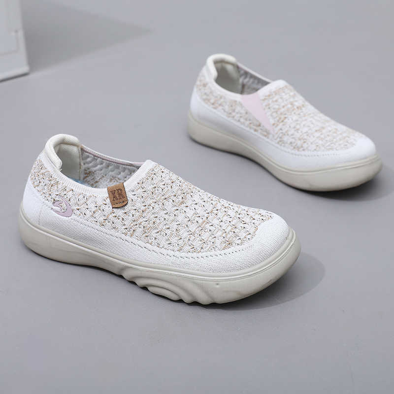 Fashion High-top Snowboard Boots Shoes Flat Shoes Mules Designer Trainer Woman Colored Sneakers Sport Hospitality Jogging Releases