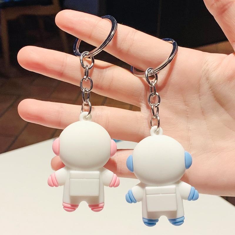 Creative Cute Cartoon Soft Glue Astronaut Keychain Dolls Toys Spaceman Car Key Chain Couple Package Pendant Small Gift