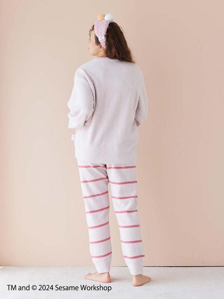 Gelato Pique Sesame Street Motif JQD Pullover Long Pants Set White & (PWNT245058) Women's