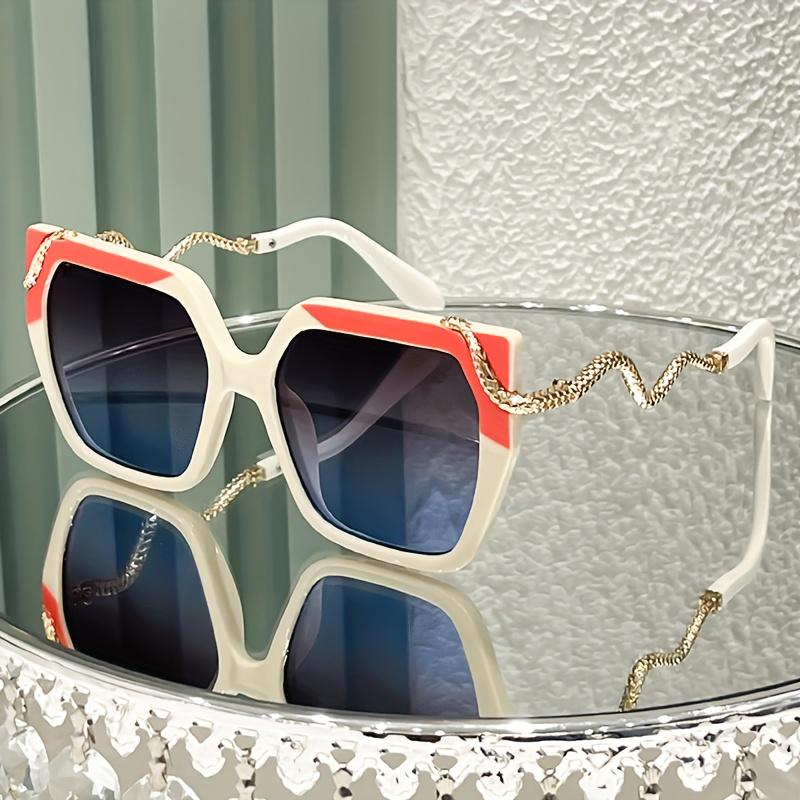 Women's Oversized Round Fashion Glasses with Snake-Shaped Metal Arms - Lightweight PC Frame, White & Golden Luxury