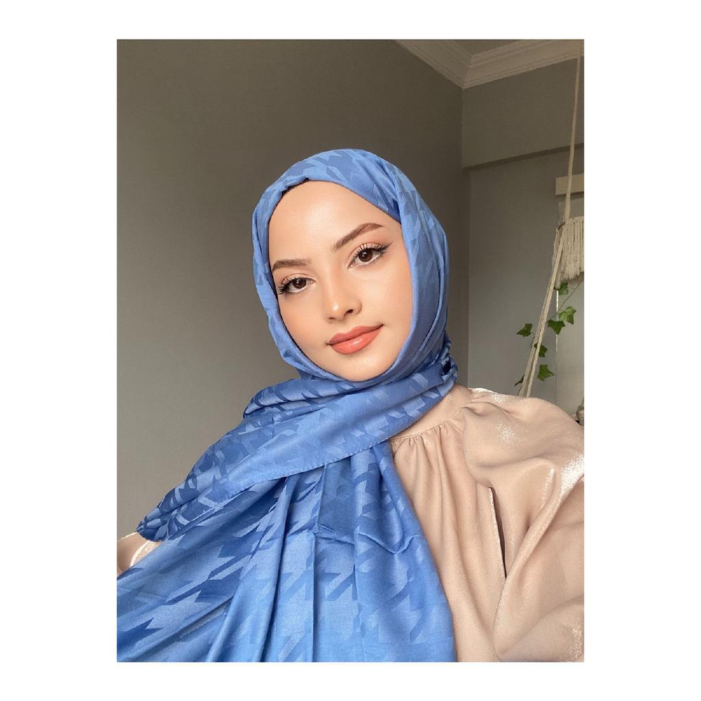 Houndsfoot Patterned Silky Jacquard Shawl