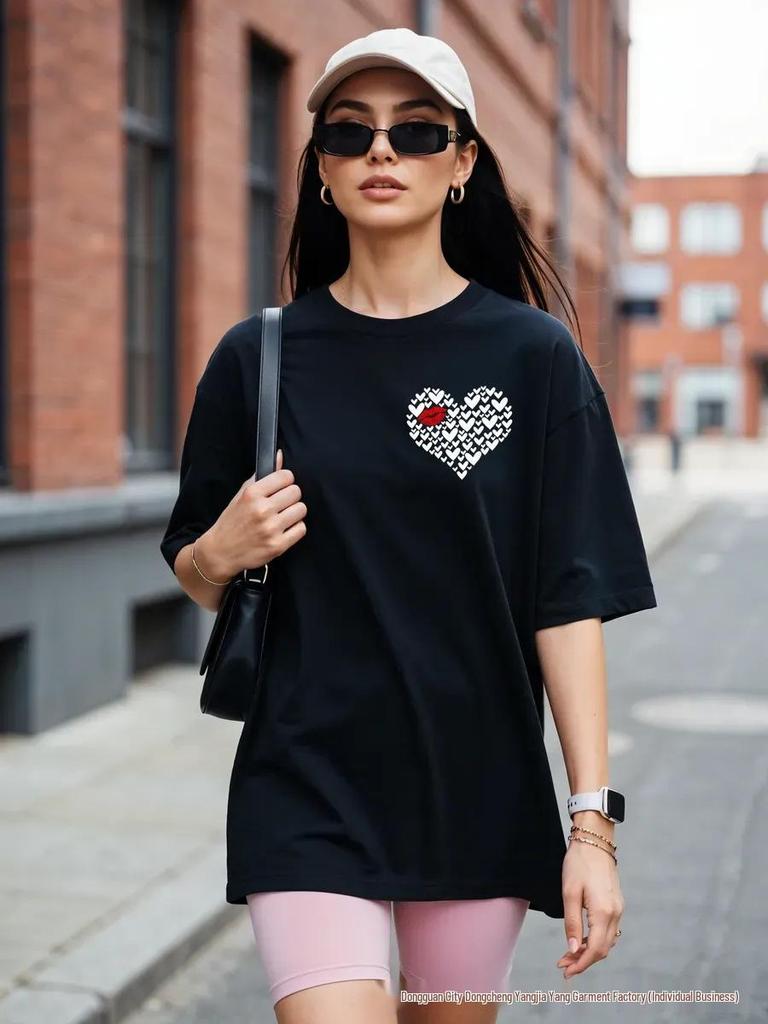 Women's Stylish Heart Print Cotton Short Sleeve Top - Trendy & Versatile Summer Arrival