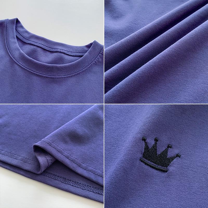 T-shirt da Donna Estiva 2025 Vestibilità Slim Ricamata Girocollo a Maniche Corte Base per Studenti