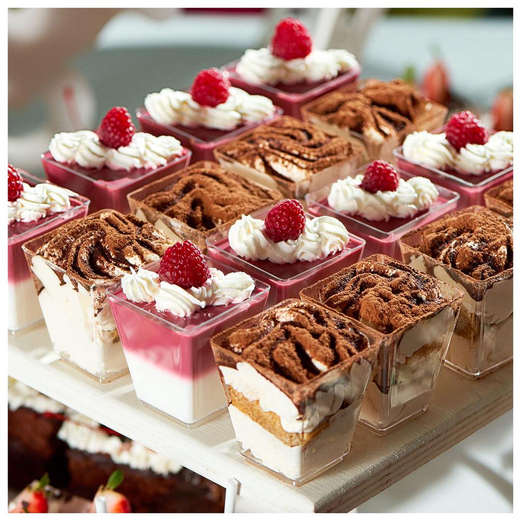 50 Pack Plastic Dessert Cups with Lids, Yogurt Cup with Lids for Party, Dessert Shooter Cups for Pudding, Fruit and Ice Cream