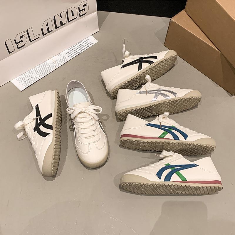 Fashion retro lightweight versatile flat-bottomed German training shoes women's new summer soft-soled sports Forrest Gump board shoes