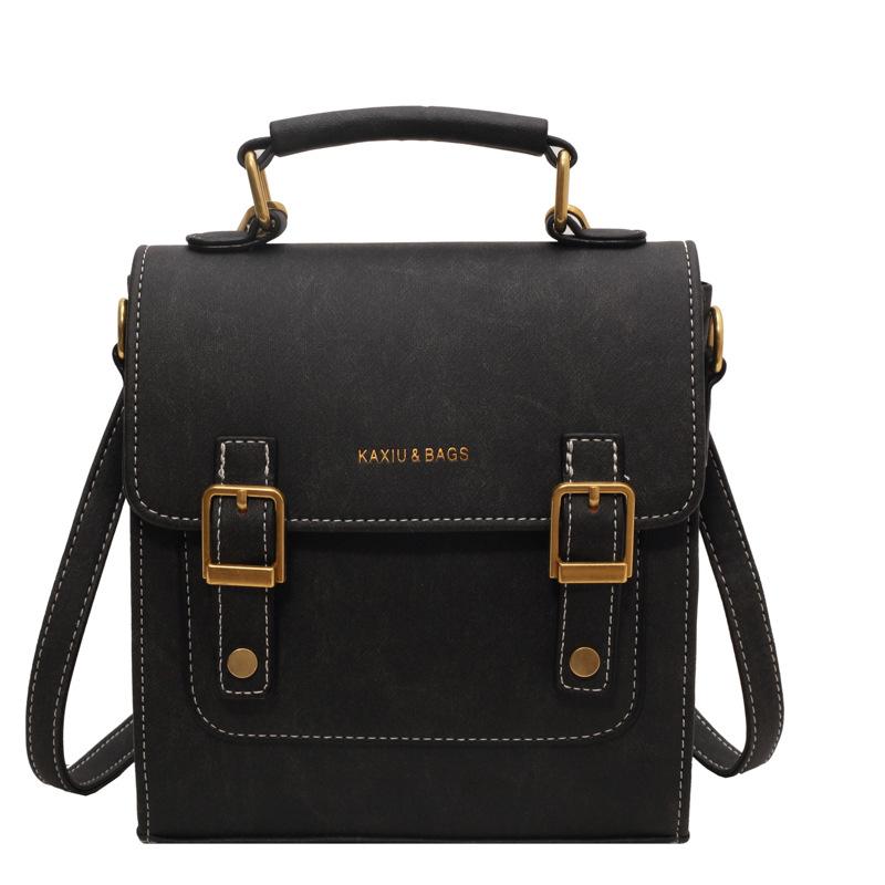 Женский новый модный простой и универсальный рюкзак корейская версия ретро большая вместимость повседневная дорожная сумка чёрный 2680₽