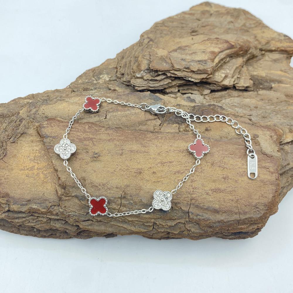 

Браслет из титановой стали с четырехлистным клевером 9 мм, не теряет цвет, женский модный браслет с четырехлистным клевером