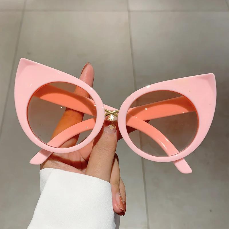 Oversized Cat Eye Women Sunglasses  New Cute Cat Ear Rim Gradient Shades Trendy Vintage Brand Design UV400 Eyewear