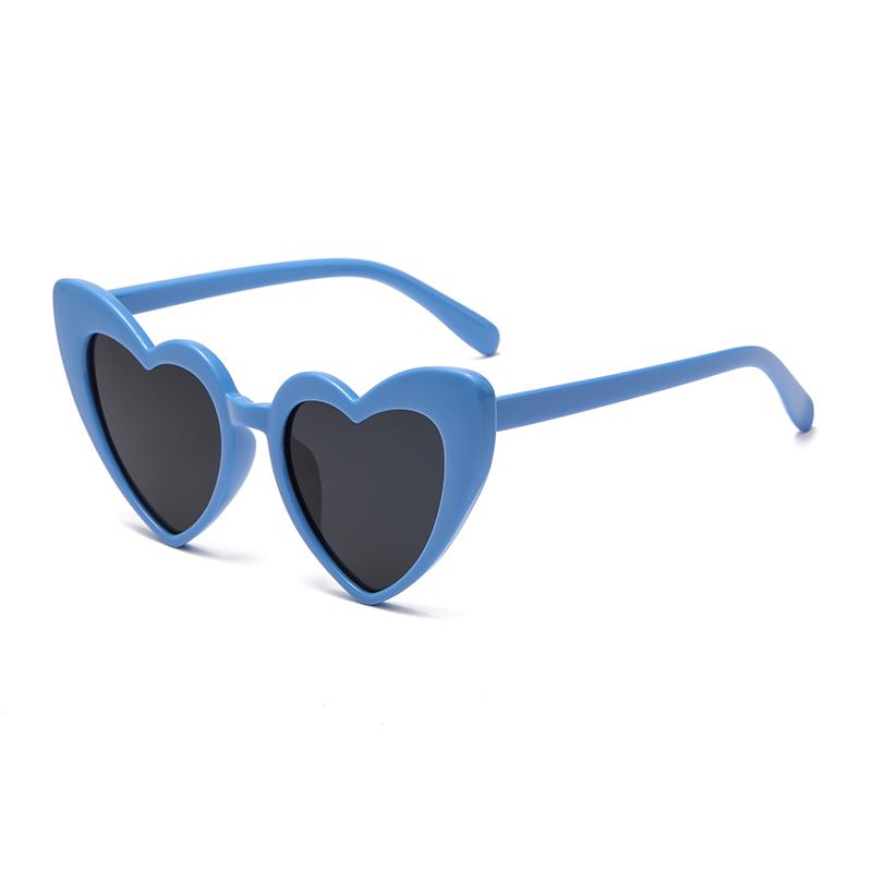 New Heart Shaped Candy Sunglasses Female Punk Cat Eyes Fashion Accessories Large Frame Sparkling Pink Crystal Eyeglasses