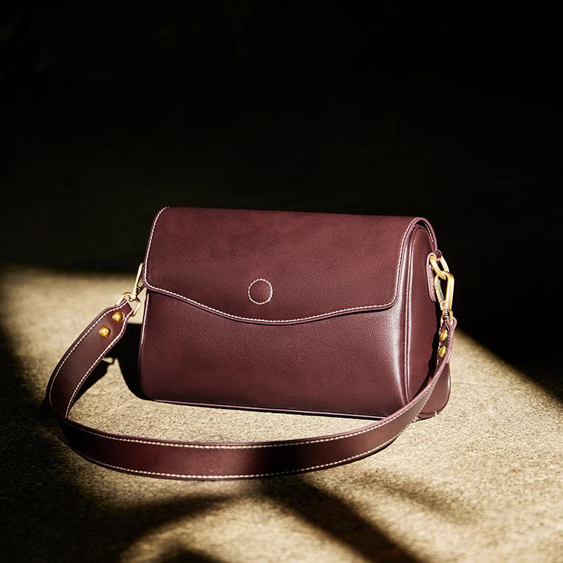 

2025 Autumn Winter New Luxury Cowhide Bag Fashion Single Shoulder Underarm Bag Genuine Leather Commuter Large Capacity Crossbody Women s Bag Trendy Long24CM*Thick6CM*High16C вино красного