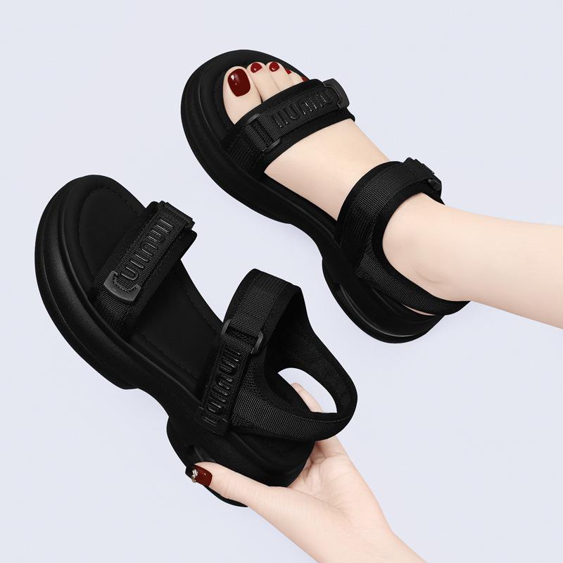 Sandals women's new summer wear breathable and light thick-soled soft-soled Velcro sports fashion versatile women's shoes