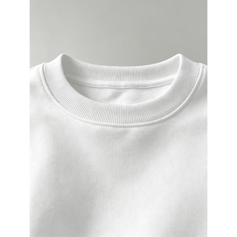 Men's Round-Neck Long-Sleeved Sweatshirt, Suitable for Daily Wear, Lightweight Sweatshirts, Outerwear for Fall and Winter Seasons