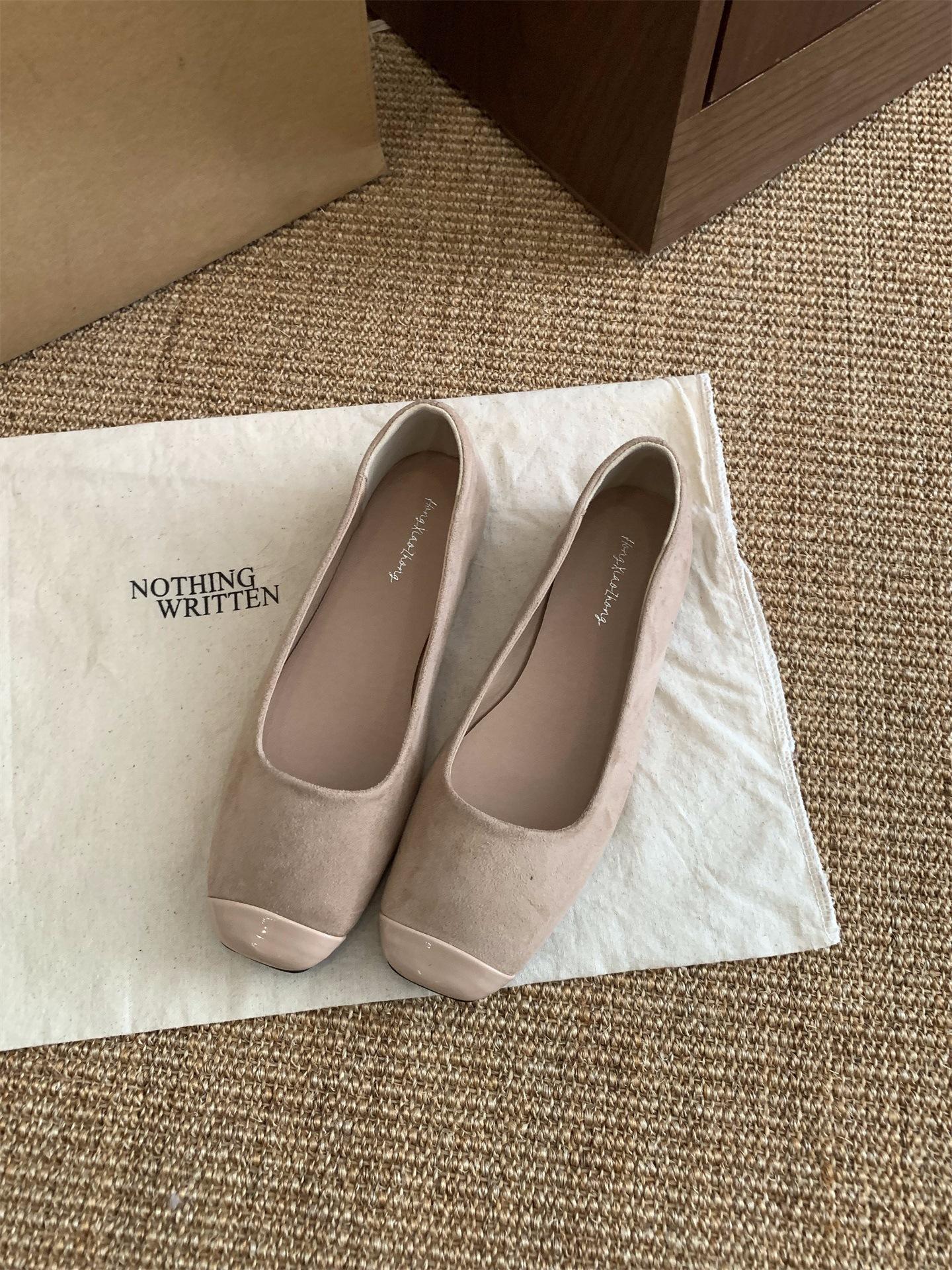 

French flat-soled retro suede square head single shoes women s shoes 2025 new autumn retro light mouth black commuter shoes 40