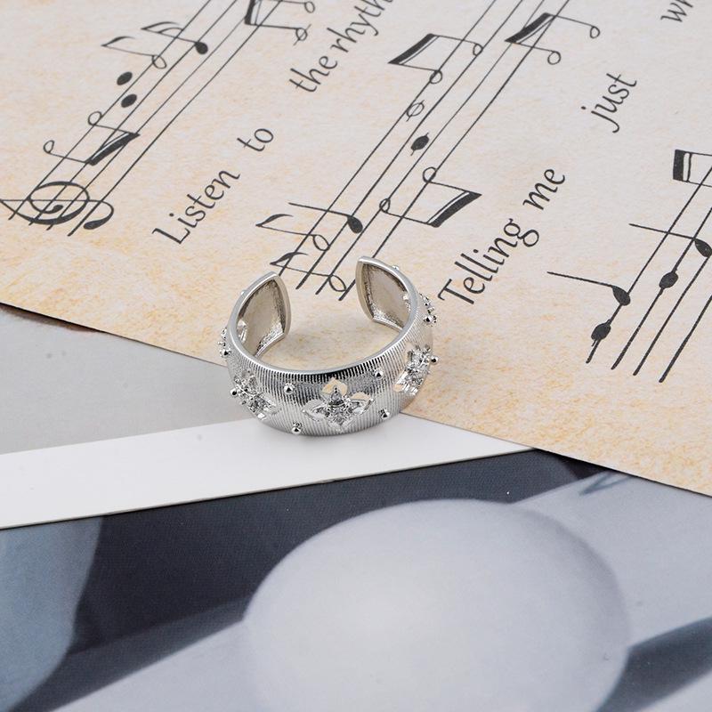 Women's Open Adjustable Lace Diamond Ring - Elegant and Luxurious Design