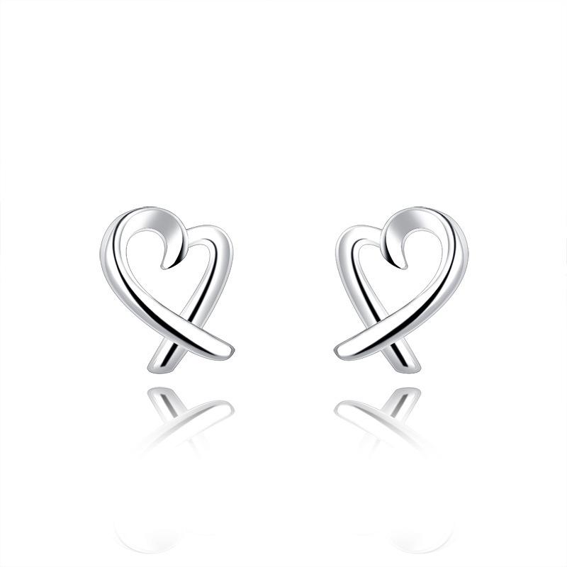 Accessories Fashion Ear Minimalistic Heartshaped Stud Earrings