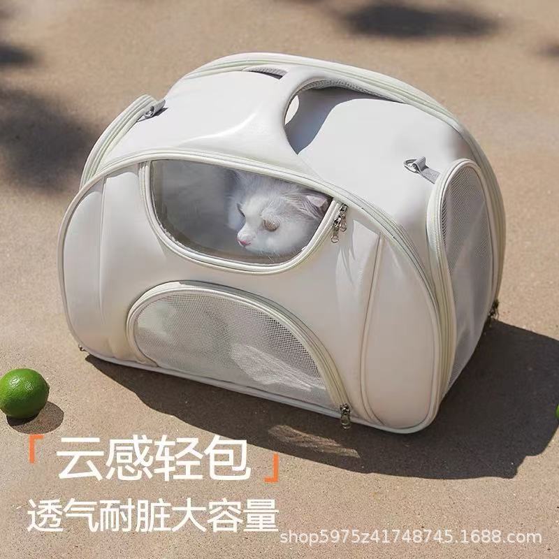 Pet Large Capacity Portable Backpack for Outdoor Travel Cat Travel Large Pet Backpack Pet Accessories